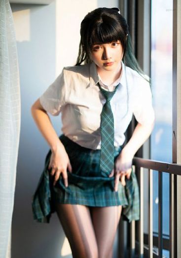 哈尔的移动城堡中文版_BD英语免费观看