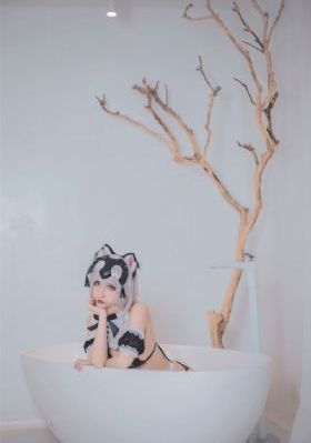 爆炒多汁小美人_BD英语HD高清在线观看