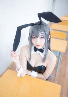 日本老人三级在线观看_清晰免费影视在线观看